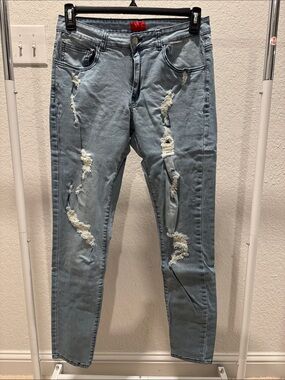 Killion Light Wash Distressed Skinny Jeans - Women's Stretch Denim